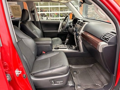 Used 2023 Toyota 4Runner Limited AWD/4WD image 14