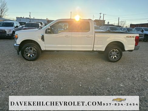 Used 2022 Ford F250 Lariat image 2