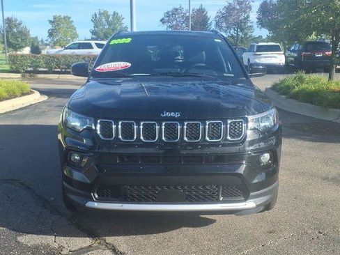 Certified 2023 Jeep Compass Limited w/ Sun and Sound Group AWD/4WD image 2