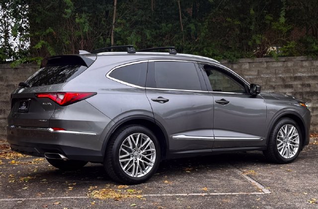 Used 2023 Acura MDX w/ Advance Package AWD/4WD image 6