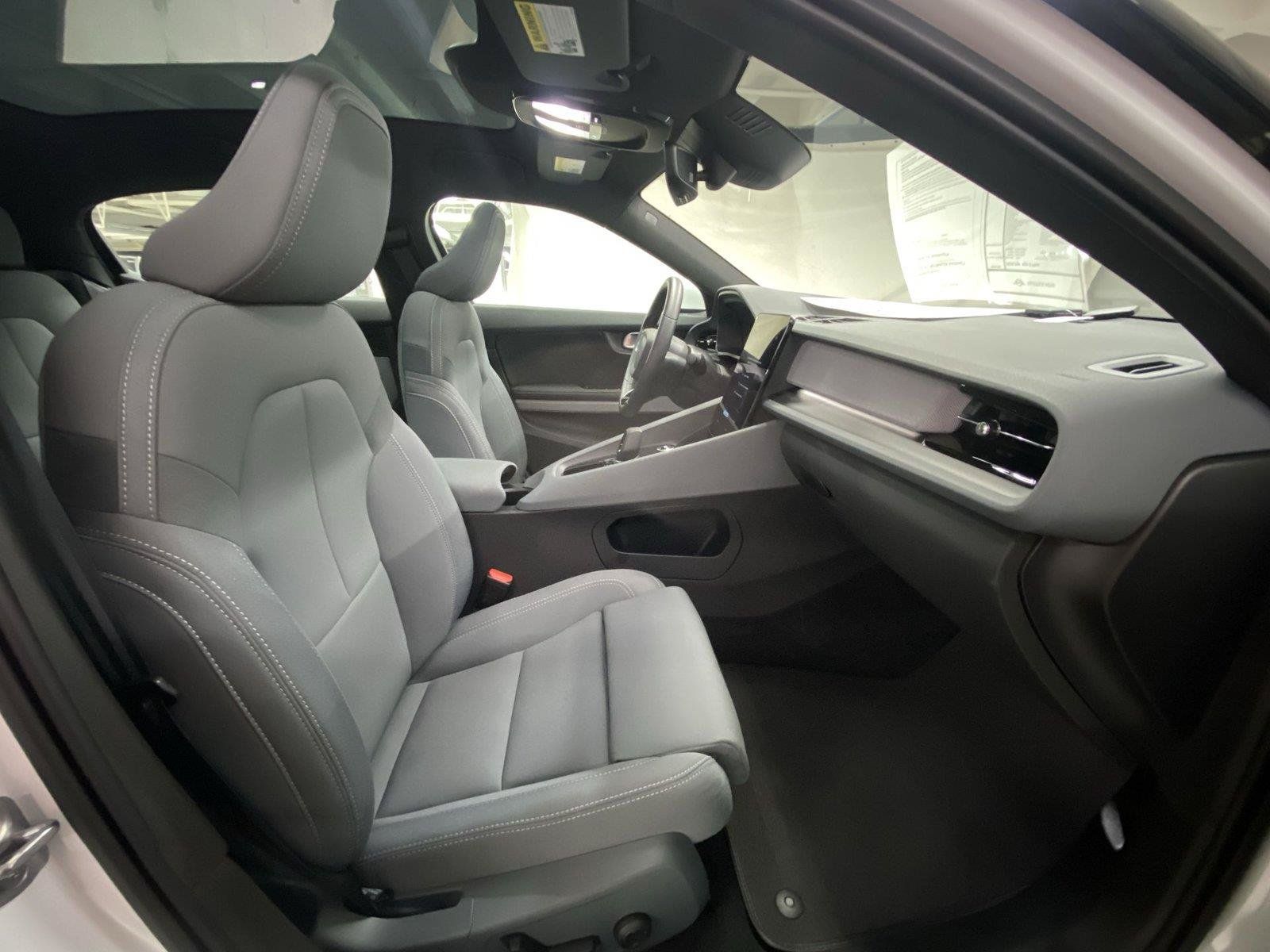 Used 2024 Polestar Polestar 2 AWD/4WD image 30