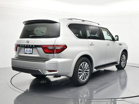 Used 2021 Nissan Armada SL w/ Captain's Chairs Package AWD/4WD image 5