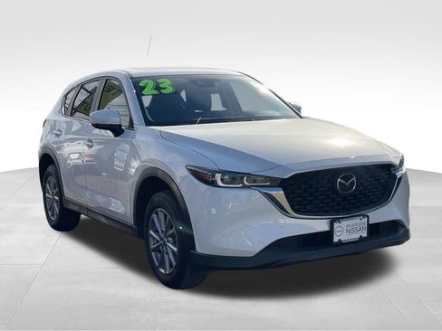 Used 2023 MAZDA CX-5 AWD 2.5 S w/ Preferred Package image 3
