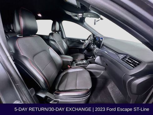 Used 2023 Ford Escape ST-Line w/ Tech Pack #1 FWD image 32