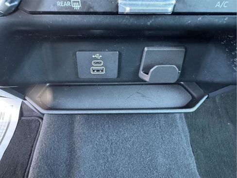 Used 2025 Ford F150 XLT w/ Equipment Group 301A Standard AWD/4WD image 21