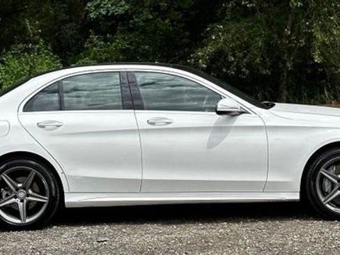 Used 2015 Mercedes-Benz C 300 4MATIC Sedan image 10