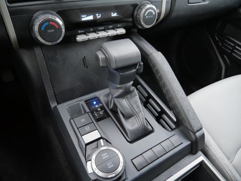 Certified 2024 Toyota Tacoma SR5 image 25