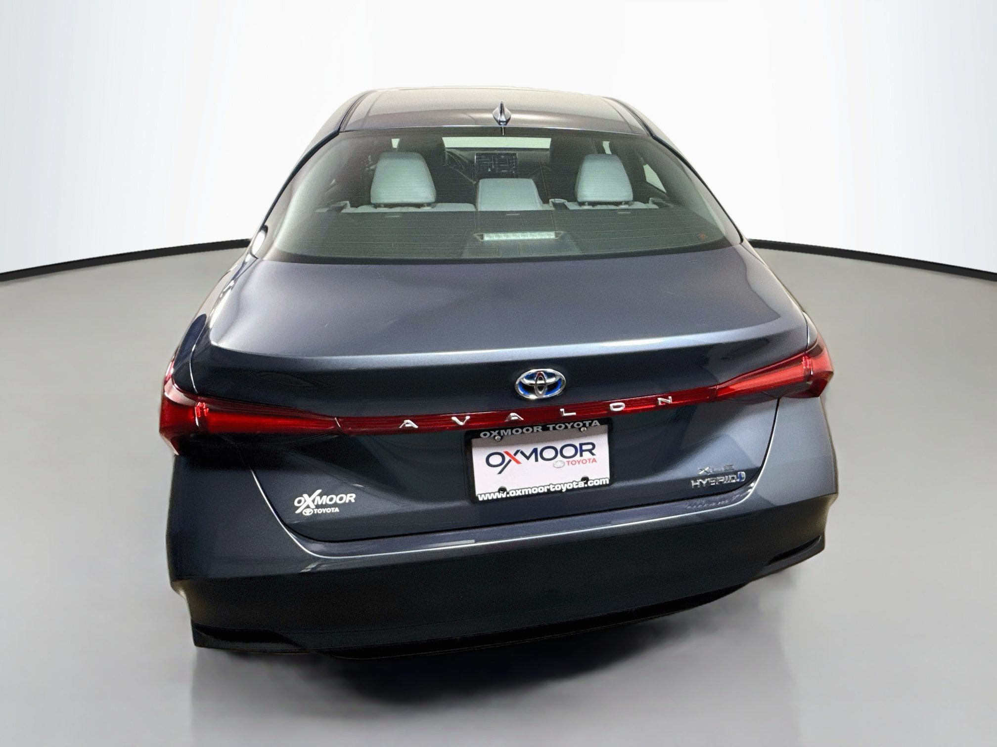 Certified 2019 Toyota Avalon XLE w/ Moonroof Package FWD image 6