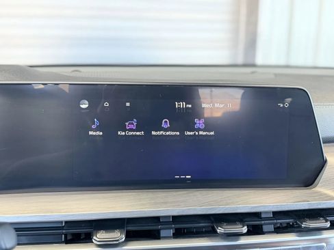 Used 2023 Kia Telluride EX X-Line image 32