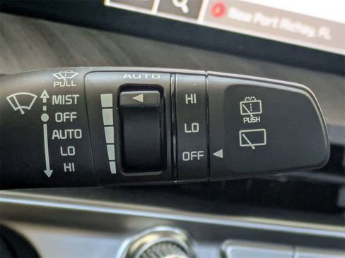 Used 2024 Kia Telluride SX Prestige w/ Towing Package image 47