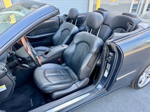 Used 2008 Mercedes-Benz CLK 350 Cabriolet image 39