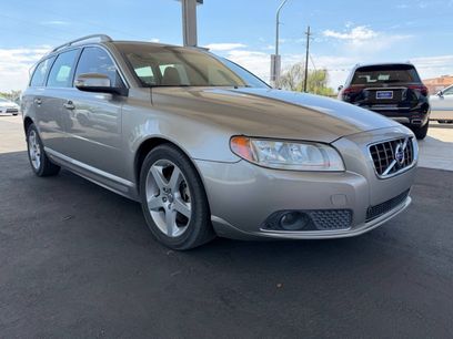 Used 2010 Volvo V70