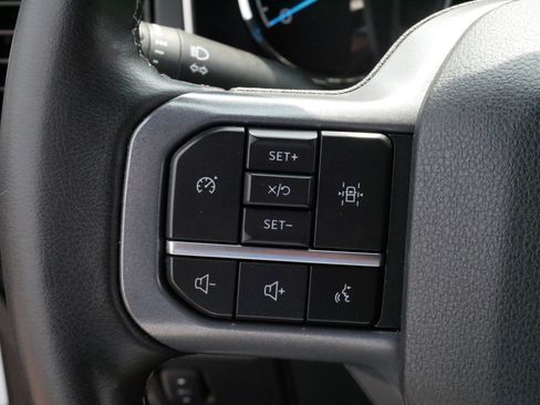 Used 2023 Ford F150 XLT AWD/4WD image 26
