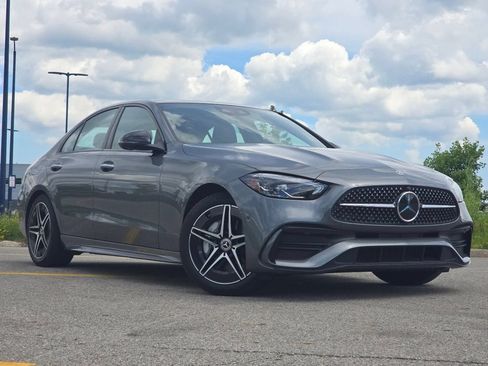 Used 2026 Mercedes-Benz C 300 4MATIC Sedan image 2