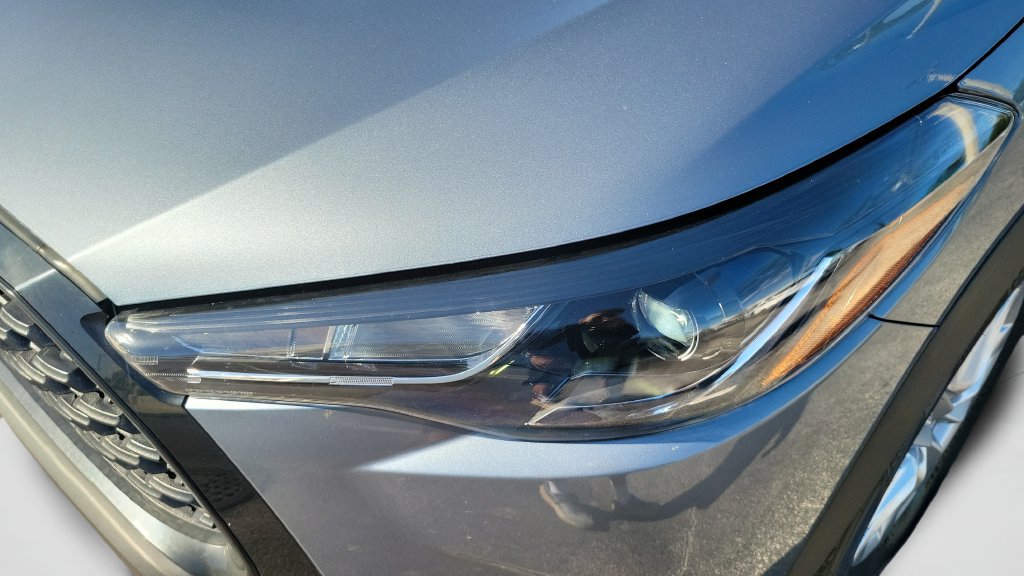 Used 2024 Toyota Corolla Cross LE w/ Moonroof Package FWD image 24