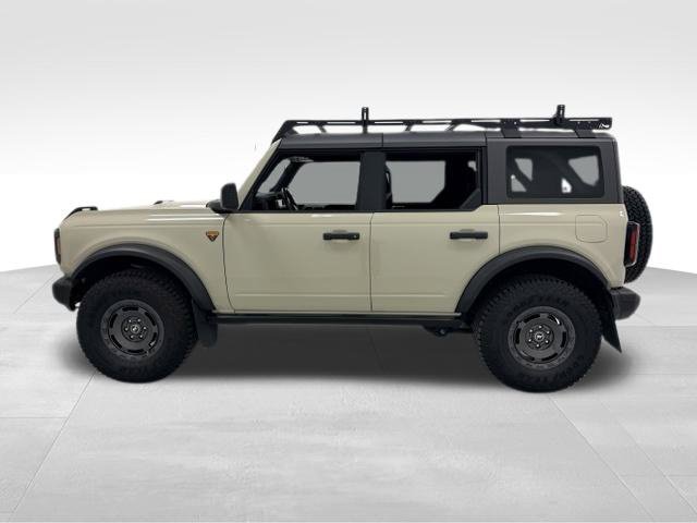 Used 2025 Ford Bronco Badlands w/ Sasquatch Package AWD/4WD image 2