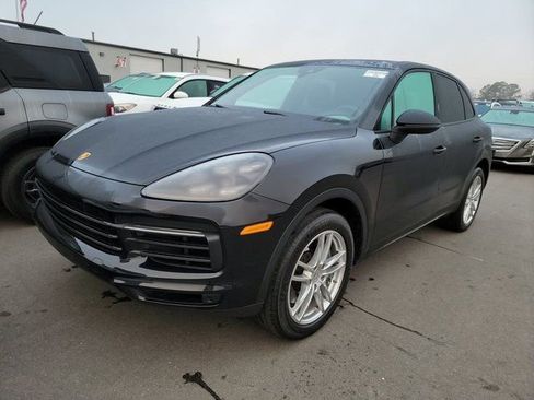 Used 2021 Porsche Cayenne S image 1