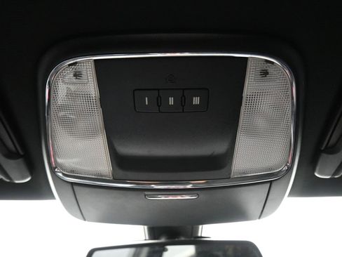 Used 2016 Dodge Charger R/T Scat Pack image 24