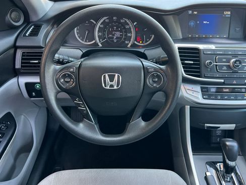 Used 2015 Honda Accord EX image 16