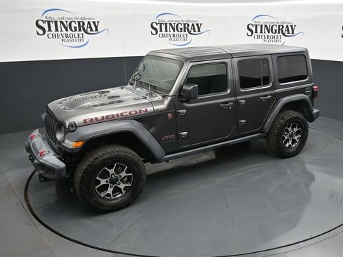 Used 2019 Jeep Wrangler Unlimited Rubicon w/ LED Lighting Group AWD/4WD image 11