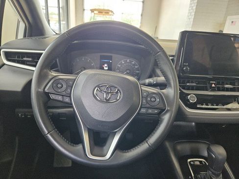 Used 2023 Toyota Corolla SE FWD image 17