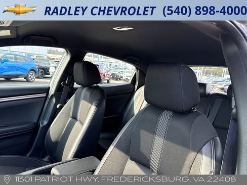 Used 2021 Honda Civic Sport image 11