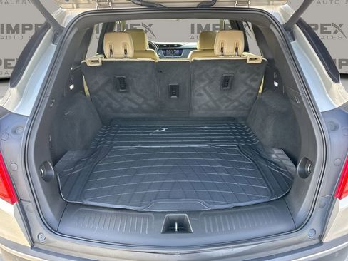 Used 2017 Cadillac XT5 FWD image 26