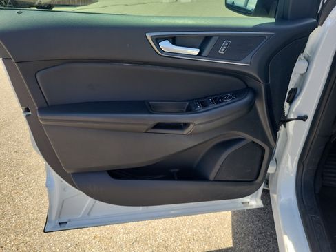 Used 2022 Ford Edge SE AWD/4WD image 18