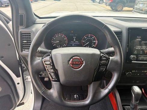 Used 2022 Nissan Frontier Pro-X RWD image 20