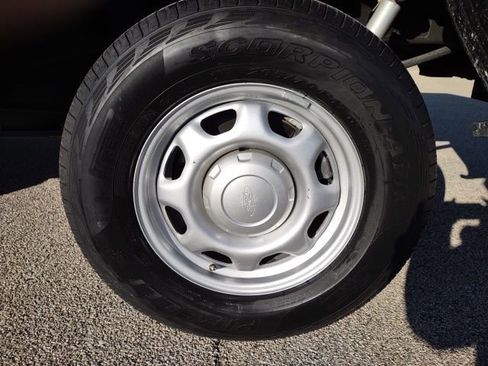 Used 2021 Ford F150 XL image 25