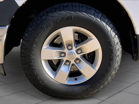 Used 2014 RAM 1500 Tradesman w/ Power & Remote Entry Group image 8