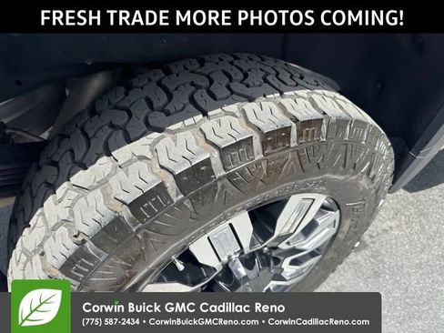 Used 2025 GMC Sierra 2500 Denali w/ Denali Reserve Package AWD/4WD image 8