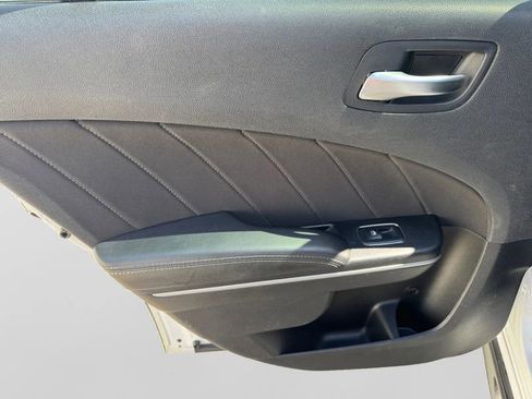 Used 2020 Dodge Charger Scat Pack image 25