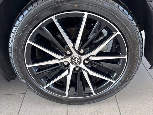 Used 2024 Toyota Camry SE FWD image 18