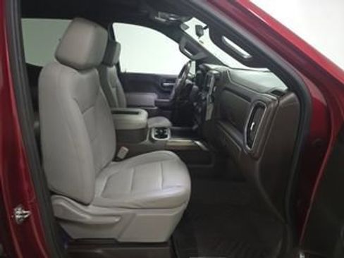 Used 2020 Chevrolet Silverado 1500 LT Trail Boss AWD/4WD image 9
