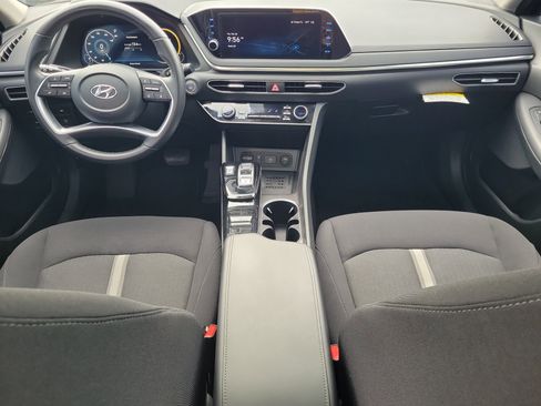 Certified 2023 Hyundai Sonata SEL w/ Convenience Package image 12