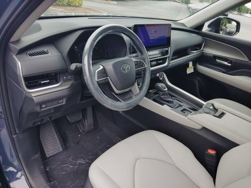 New 2026 Toyota Grand Highlander AWD image 4