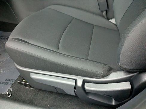 New 2025 Nissan Sentra S image 13