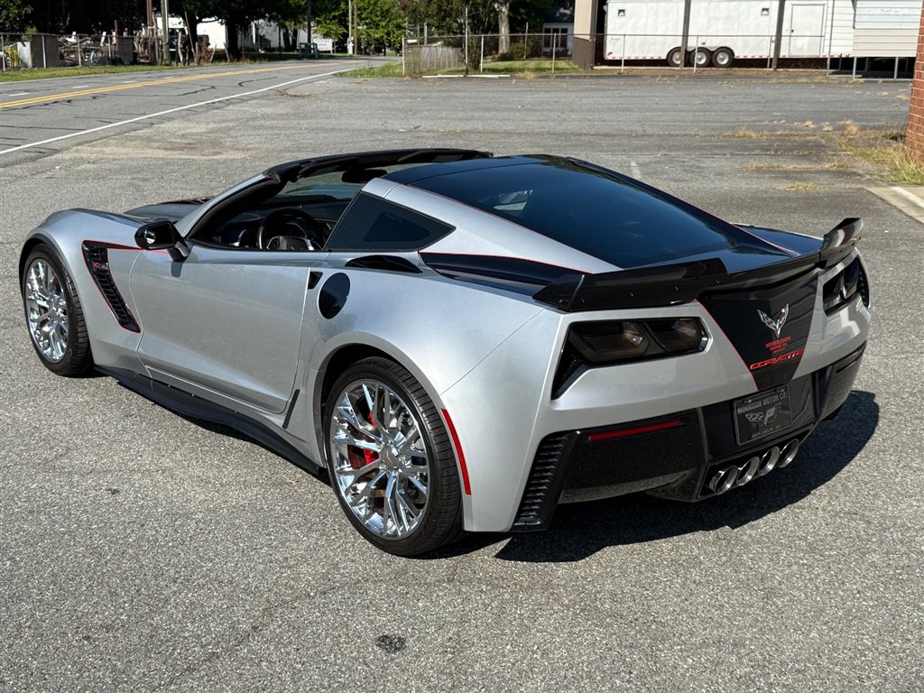 Used 2016 Chevrolet Corvette Z06 w/ 2LZ Preferred Equipment Group RWD image 26