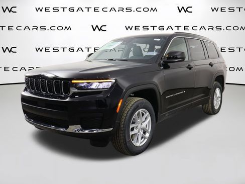 New 2026 Jeep Grand Cherokee L Laredo image 1
