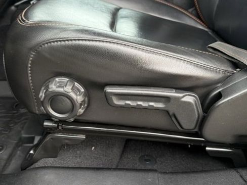 Used 2021 Jeep Gladiator Mojave image 14