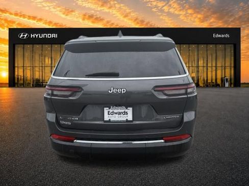 Used 2022 Jeep Grand Cherokee L Limited AWD/4WD image 7