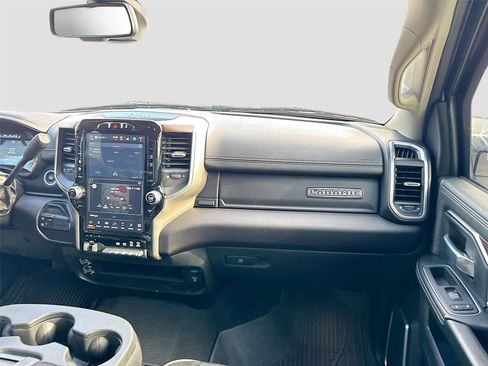 Used 2024 RAM 2500 Laramie image 22