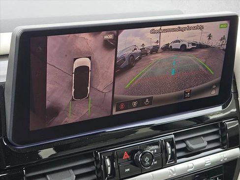 New 2026 Nissan Pathfinder SL AWD/4WD image 14