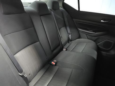 Used 2022 Nissan Altima 2.5 SV image 16