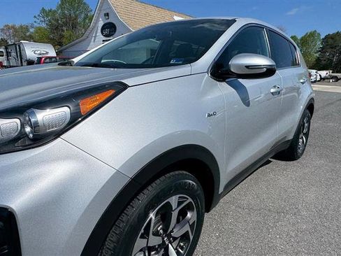 Used 2020 Kia Sportage LX w/ LX Popular Package image 13