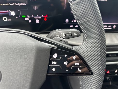 New 2025 Audi SQ5 Premium Plus image 23