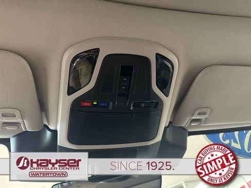 Used 2025 Subaru Outback Onyx Edition AWD/4WD image 33