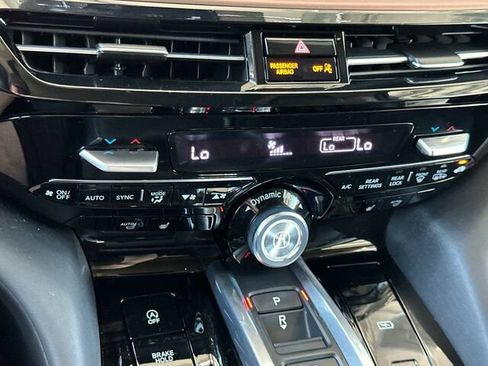 Used 2022 Acura MDX SH-AWD w/ Technology Package image 26
