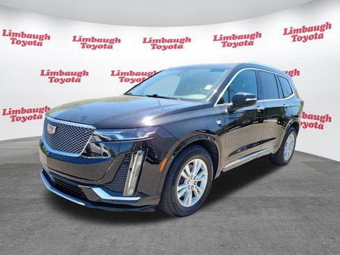 Used 2023 Cadillac XT6 Luxury FWD image 21